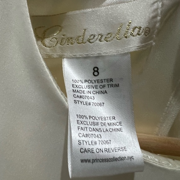 Cinderella dress from the princess collection nyc - Picture 3 of 7